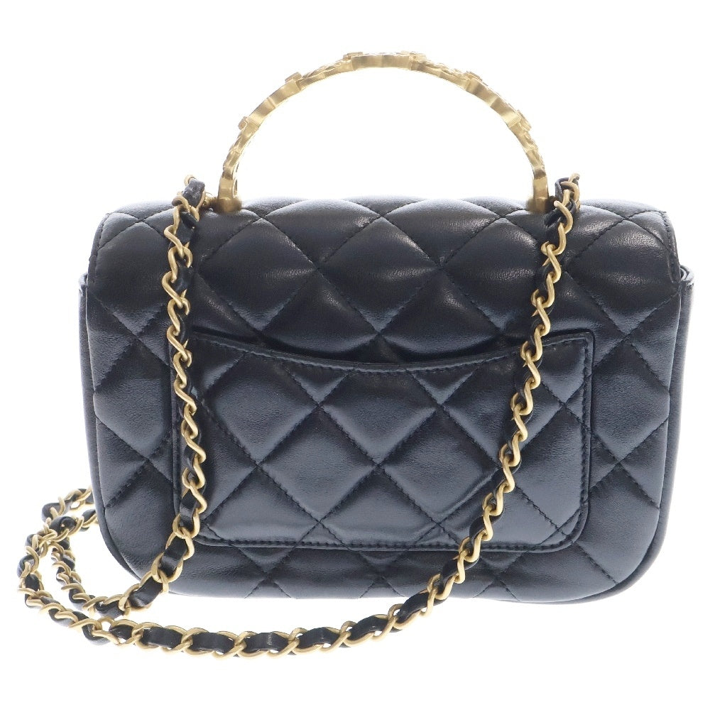 CHANEL(シャネル) マトラッセ トップハンドルXXS 24SS チェーン ショルダーバッグ ブラック ラムスキン ゴールド金具