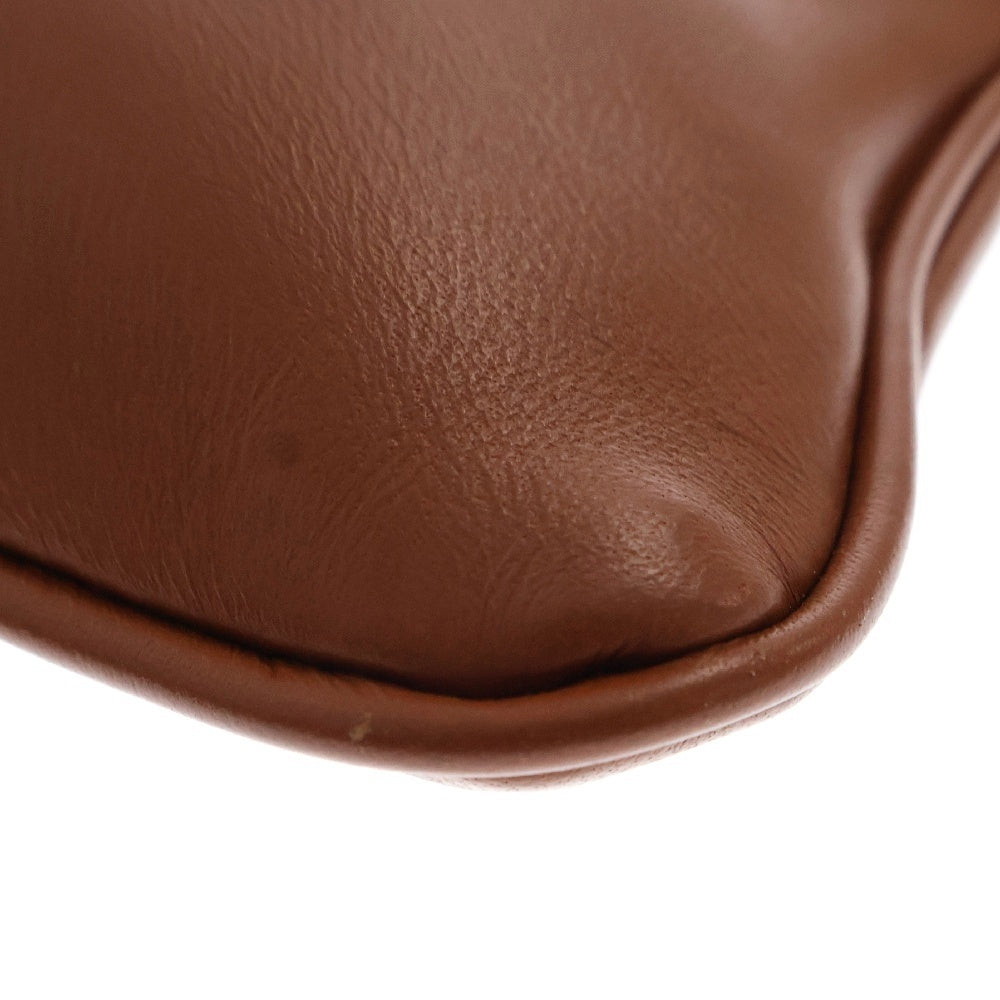 CELINE(セリーヌ) キュイル トリオンフ ドローストリング ショルダー付 レザー モバイルポーチ ブラウン 10L163ETK.04LU