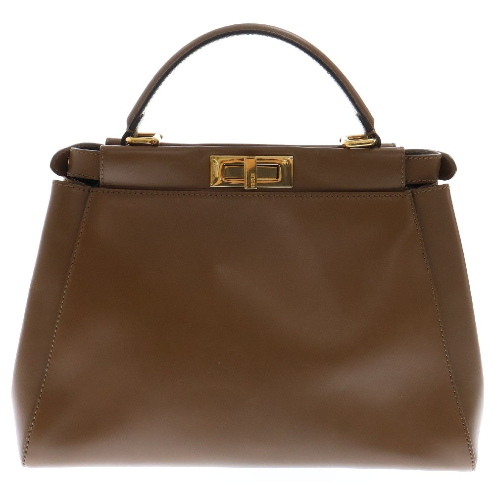 FENDI(フェンディ) ピーカブ ミディアム アイコニックエッセンシャリー 2WAY ハンドバッグ ショルダーバッグ ブラウン スムースカーフレザー 8BN226