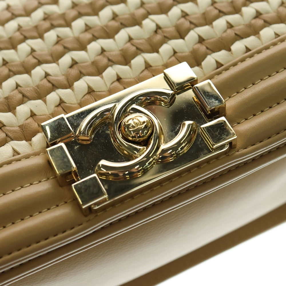 CHANEL(シャネル) ボーイシャネル ココマーク スモール 編み込みレザーチェーンショルダーバッグ ベージュ/ホワイト レディース A67085