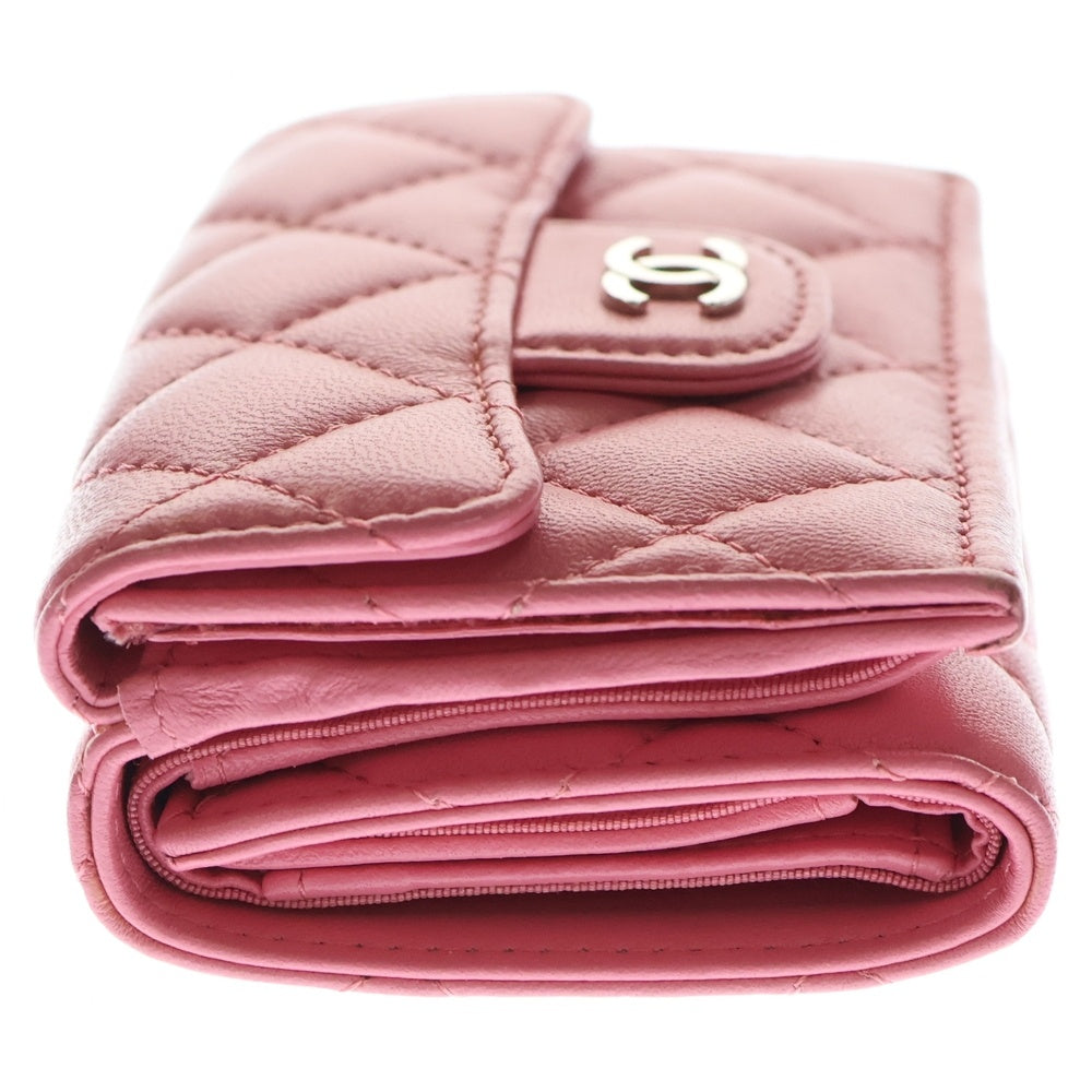 CHANEL(シャネル) マトラッセ スモール フラップ ウォレット 三つ折り財布 ピンク ラムスキン シルバー金具