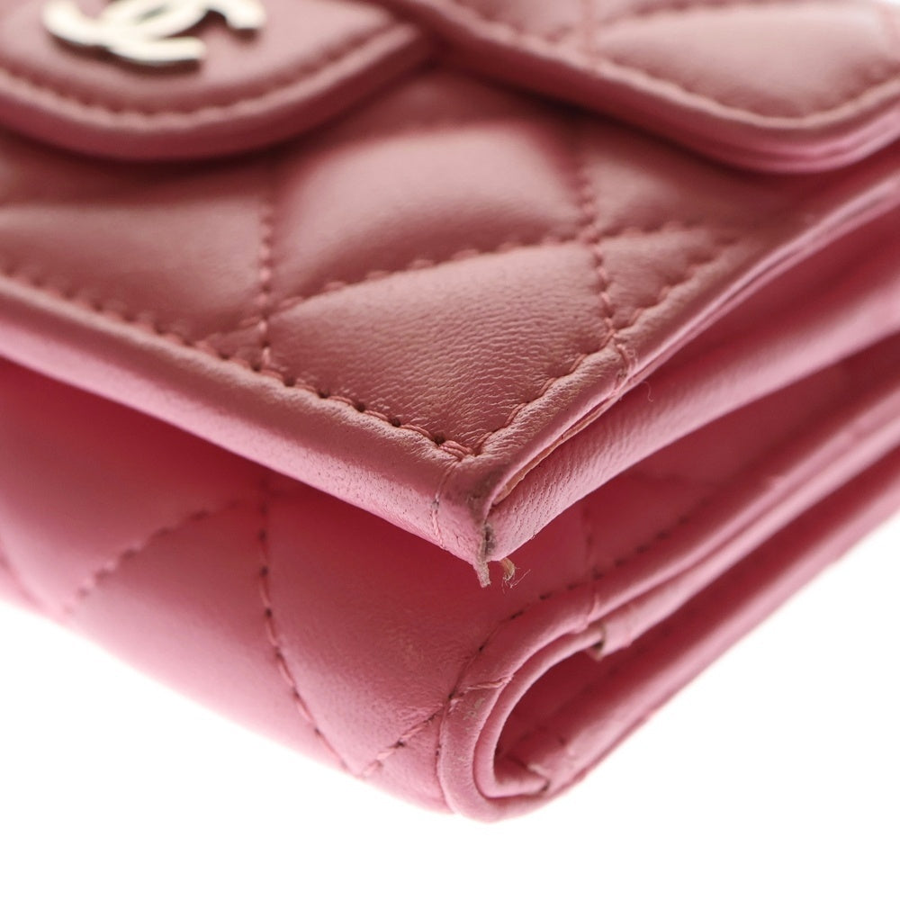 CHANEL(シャネル) マトラッセ スモール フラップ ウォレット 三つ折り財布 ピンク ラムスキン シルバー金具