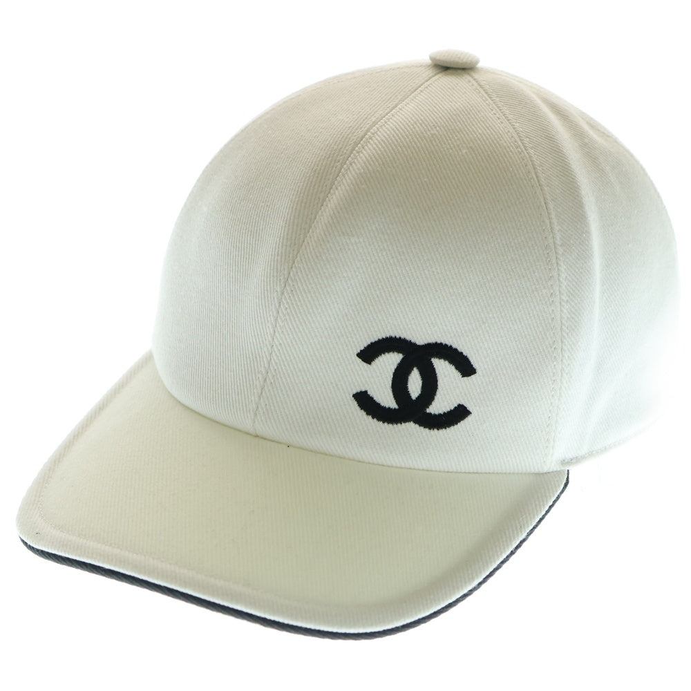CHANEL(シャネル) ココマーク ベースボールキャップ ホワイト キャンバス 帽子