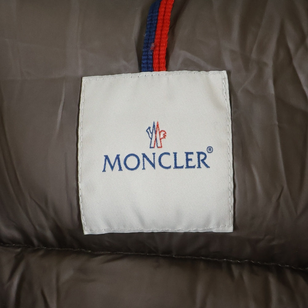 MONCLER(モンクレール) HERMINE エルミンヌ ワッペンロゴ フーデッド ジップアップ ダウン ロング ジャケット コート ブラウン レディース 220934995705 53048