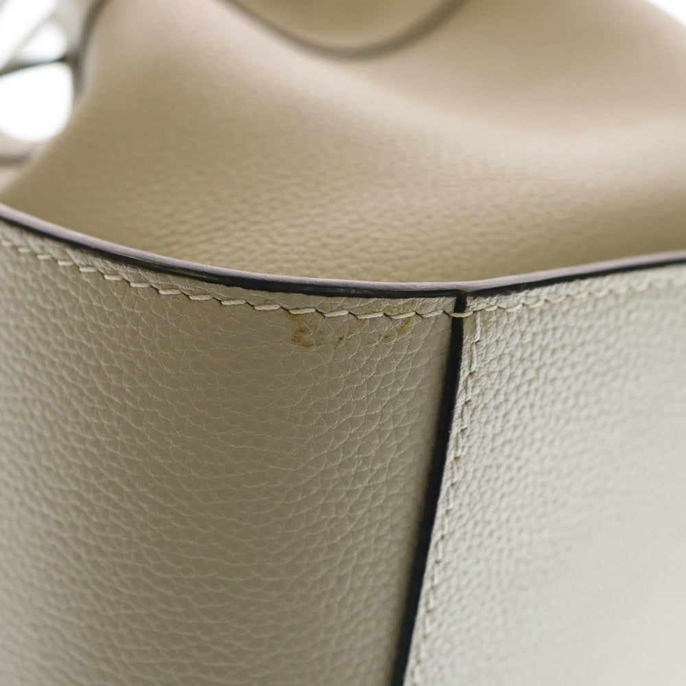 LOEWE(ロエベ) ハンモック アナグラムロゴ ドローストリング レザー ミニ 2WAY ハンド ショルダーバッグ シルバー金具 ベージュ A538V07X15 レディース