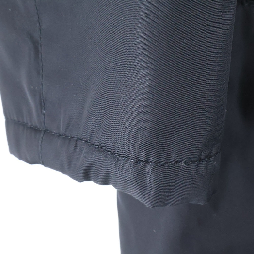 PRADA(プラダ) 中綿入りパテッド比翼ボタンステンカラーコート ブラック UGW616 レディース