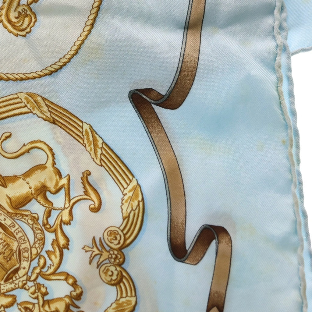 HERMES(エルメス) カレ90 スカーフ THE ROYAL MEWS 王室の馬小屋 シルク ライトブルー レディース