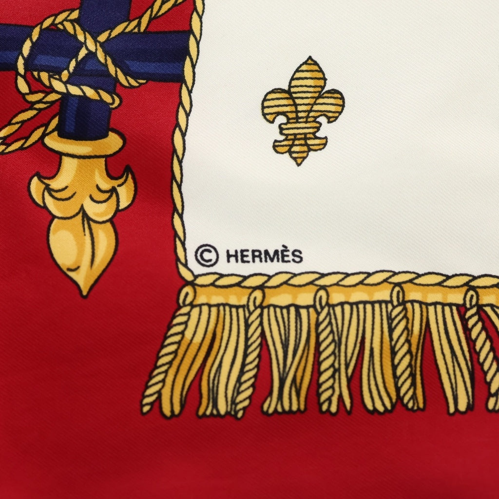 HERMES(エルメス) カレ90 スカーフ VUE DU CARROSSE DE LA GALERE LA REALE クイーンの戴冠式 シルク レッド/ホワイト レディース