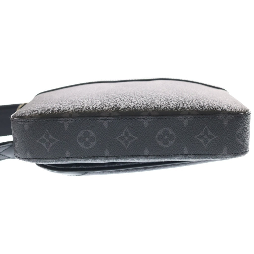 LOUIS VUITTON(ルイヴィトン) モノグラムエクリプス トリオメッセンジャー PVC レザー ショルダーバッグ ブラック M69443