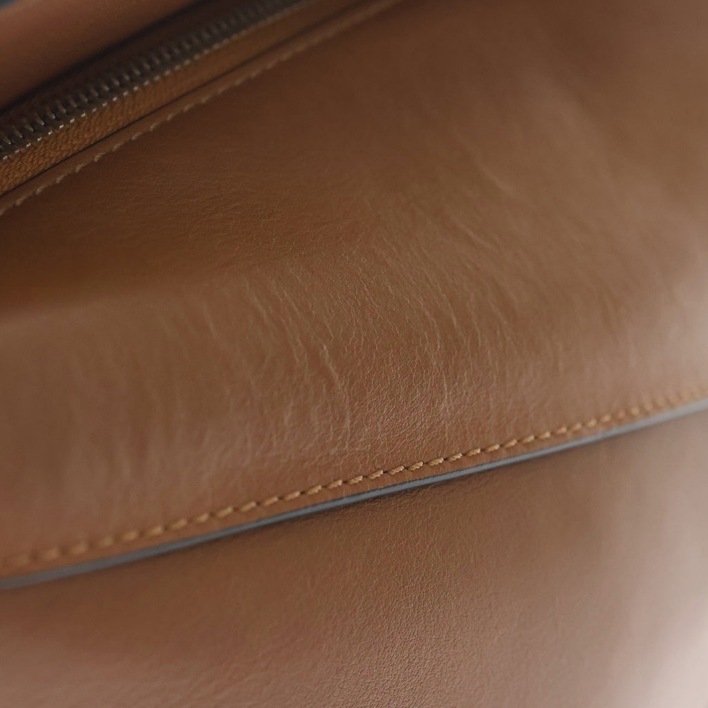 LOEWE(ロエベ) パズルエッジバッグ スモール カーフ レザー 2WAY ハンドバッグ ショルダーバッグ ブラウン レディース