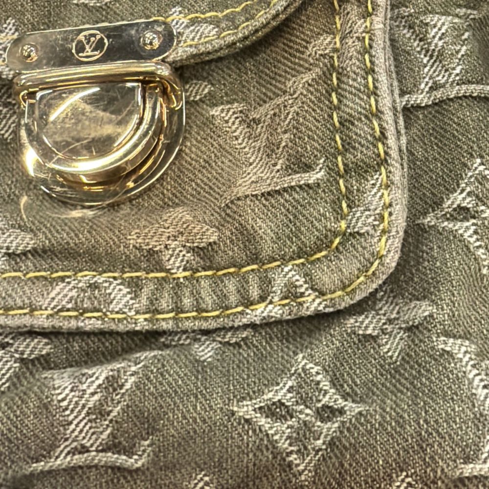LOUIS VUITTON(ルイヴィトン) モノグラムデニム バギーPM レザー ショルダーバッグ ゴールド金具 カーキ M95213 レディース