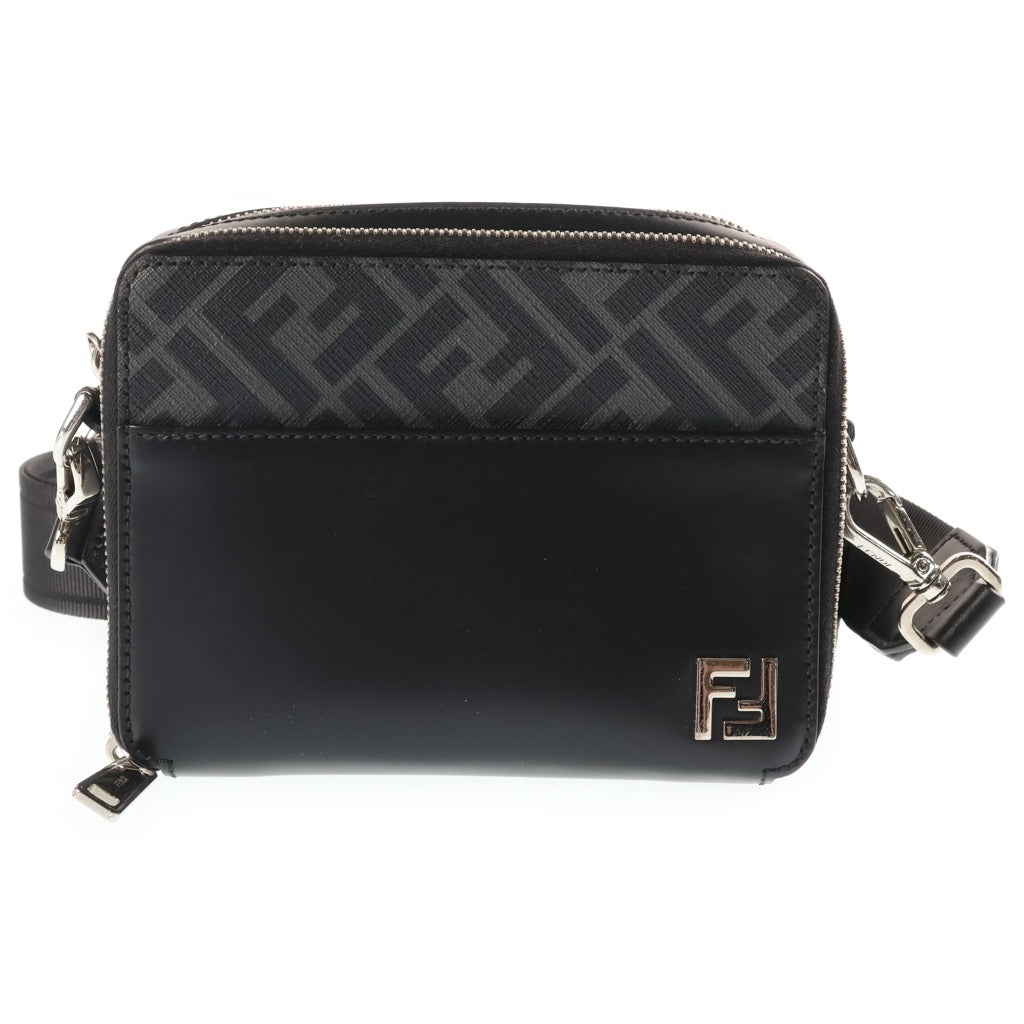 FENDI(フェンディ) スクエアFF カメラケース ショルダーバッグ 2WAY ズッカ柄 PVC レザー シルバー金具 ブラック 7M0357 レディース