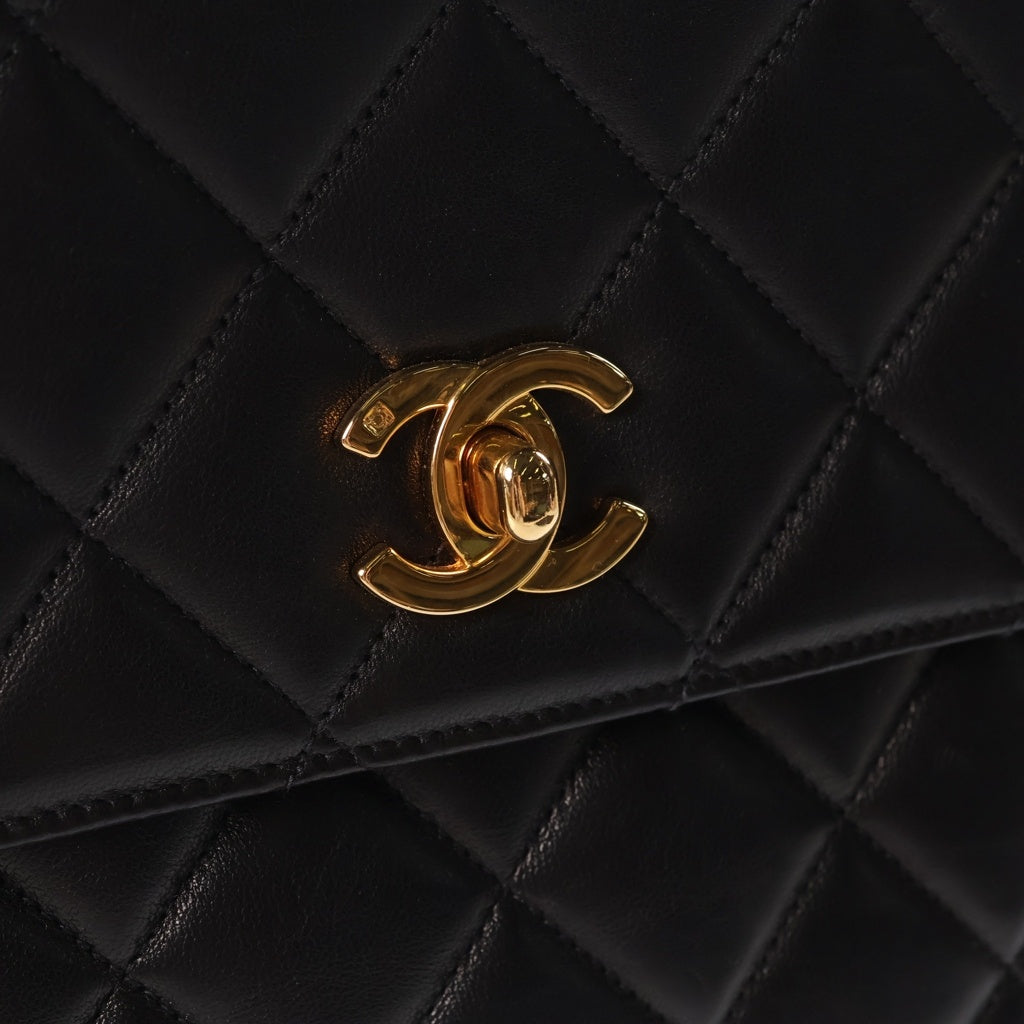 CHANEL(シャネル) マトラッセ チェーン ショルダーバッグ アウトサイド フラップ ゴールド金具 ラムスキン ブラック レディース