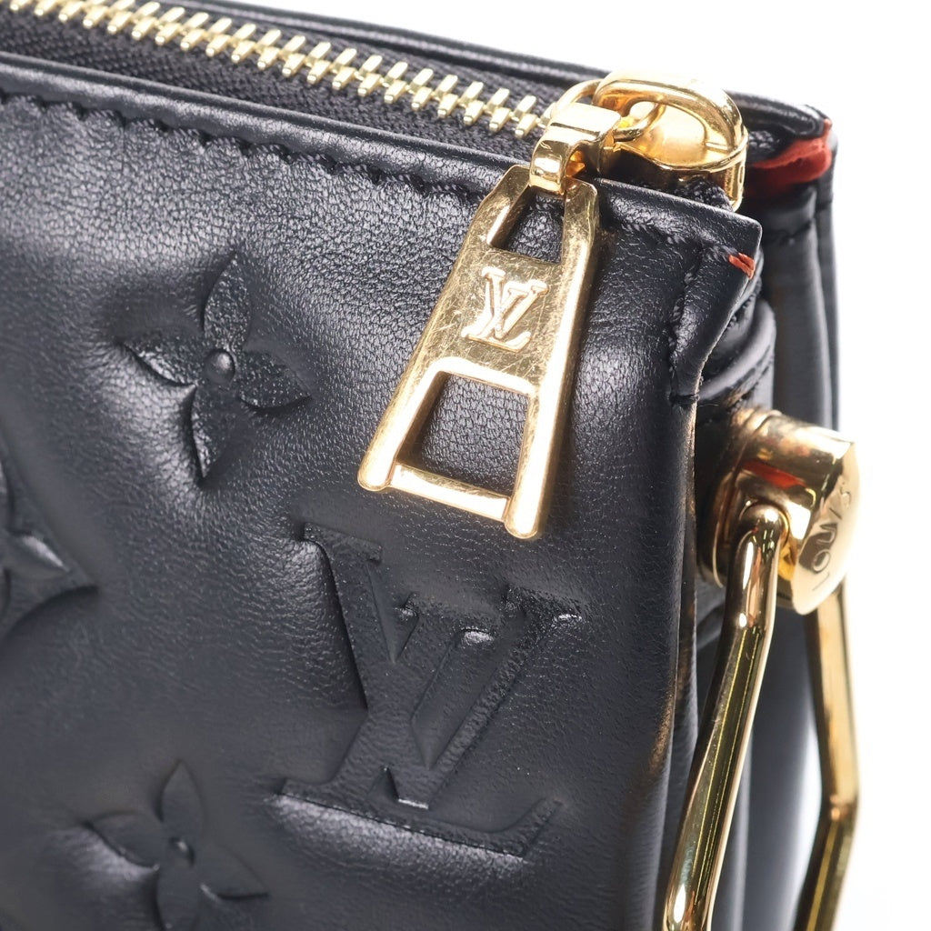 LOUIS VUITTON(ルイヴィトン) エンボス クッサンBB チェーンハンドバッグ ブラック レザー M21259 ゴールド金具 レディース