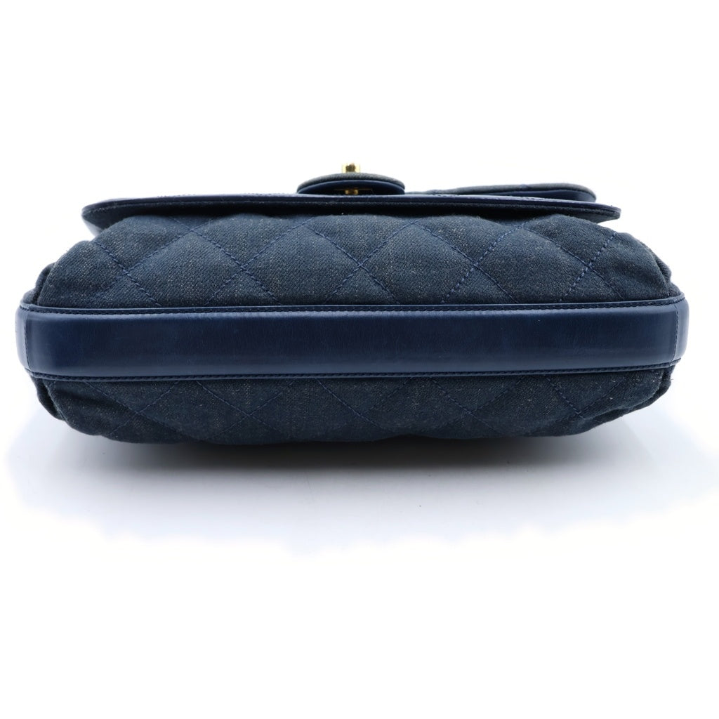 CHANEL(シャネル) マトラッセ デニム チェーンショルダーバッグ インディゴブルー レザー×デニム 23番台 ゴールド金具 レディース
