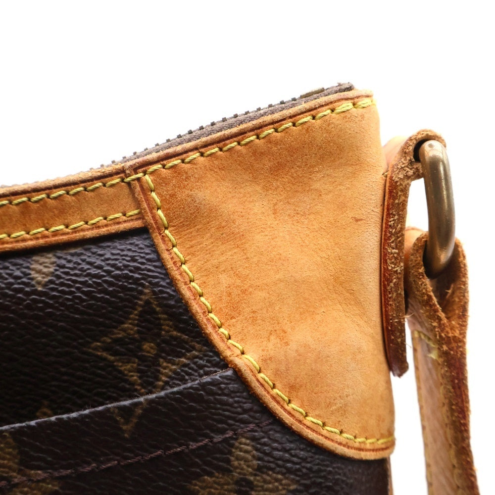 LOUIS VUITTON(ルイヴィトン) モノグラム オデオンPM ショルダーバッグ ブラウン PVC M56390