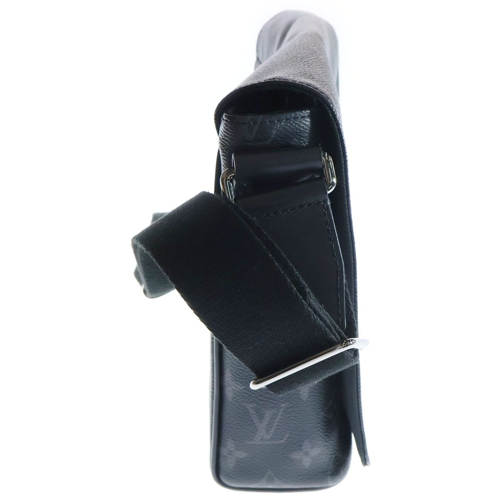 LOUIS VUITTON(ルイヴィトン) モノグラムエクリプス ディストリクトPM ショルダーバッグ ブラック PVC M44000