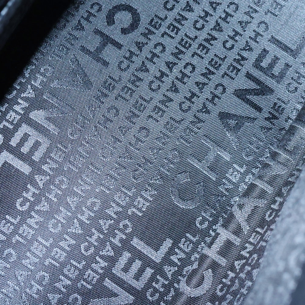 CHANEL(シャネル) マトラッセ 2.55 ハンドバッグ トートバッグ キャビアスキン ブラック シルバー金具