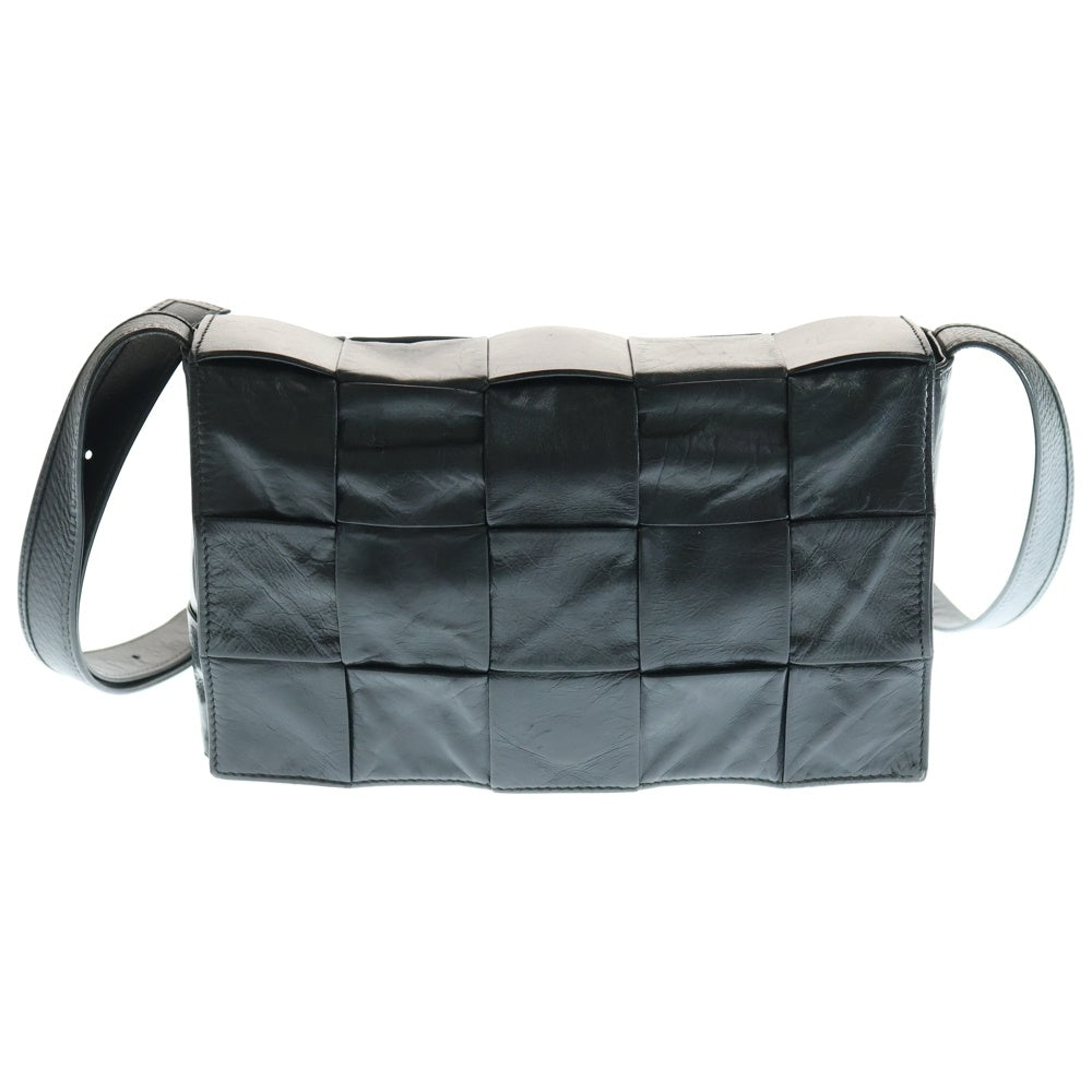 BOTTEGA VENETA(ボッテガヴェネタ) スモールカセット マキシイントレチャート ショルダーバッグ ミニバッグ レザー シルバー金具 ブラック 717587