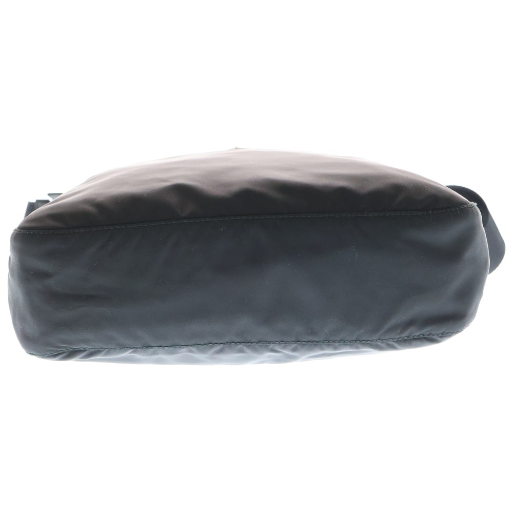 PRADA(プラダ) テスート ショルダーバッグ メッセンジャーバッグ ブラック ナイロン 1BC421 シルバー金具