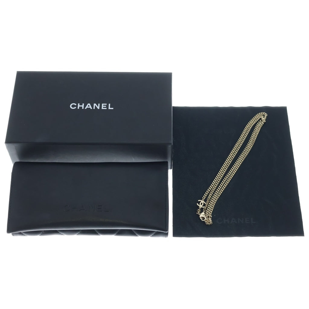 CHANEL(シャネル) ココマーク スクエア チェーンサングラス ゴールドフレーム グラデーションレンズ ブラック 57□18 4224