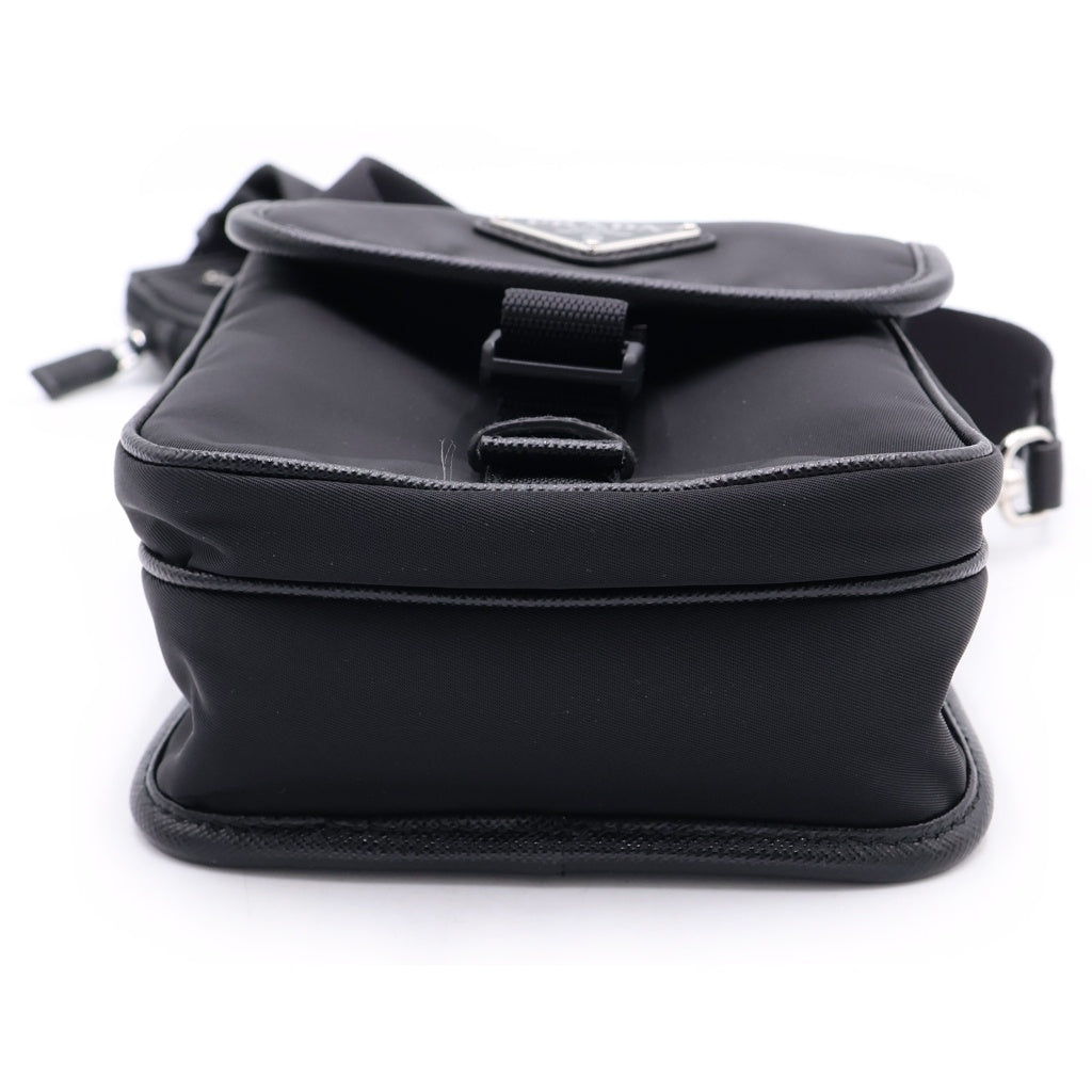 PRADA(プラダ) ショルダーバック トライアングルロゴ Re-Nylon ナイロン サフィアーノ ブラック 2VD043