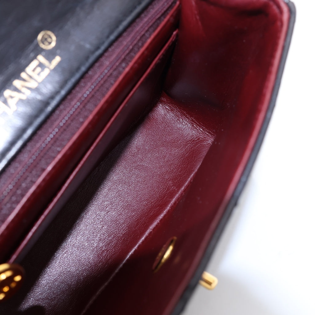 CHANEL(シャネル) ミニマトラッセ17 ココマーク チェーン ショルダーバック シングル フラップ ゴールド金具 ラムスキン レザー ブラック レディース