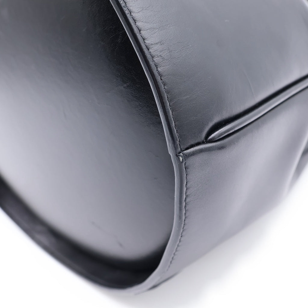 SAINT LAURENT PARIS(サンローランパリ) タリサ ショルダーバッグ ブラック レザー 554242 ゴールド金具 レディース
