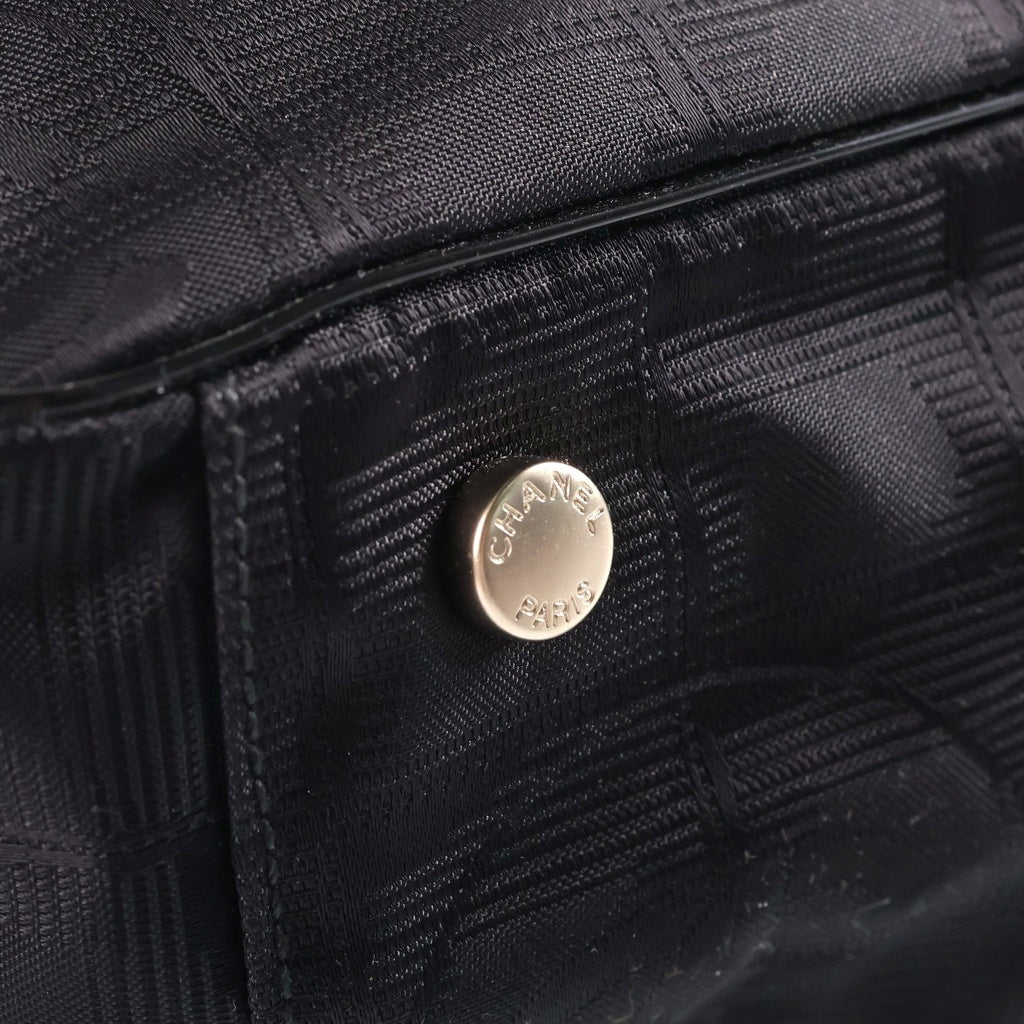 CHANEL(シャネル) ニュートラベルラインGM ナイロン レザー トートバッグ ブラック レディース