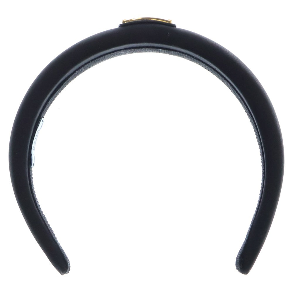 PRADA(プラダ) カチューシャ ヘッドバンド ヘアバンド 三角ロゴ トライアングルプレート ブラック×ゴールド ナイロン 1IH020