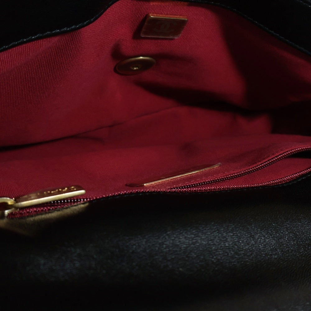 CHANEL(シャネル) シャネル19 マトラッセ チェーン ショルダーバッグ ブラック ラムスキン ゴールド×シルバー金具 AS1160