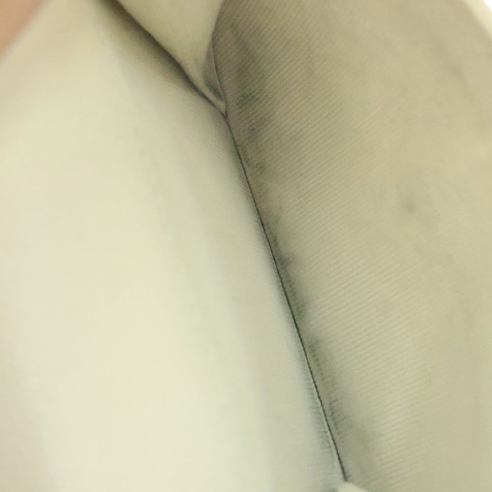 CHANEL(シャネル) マトラッセ スモール フラップウォレット 三つ折りコンクト財布 トランプ柄 ホワイト キャビアスキン ゴールド金具 AP3081