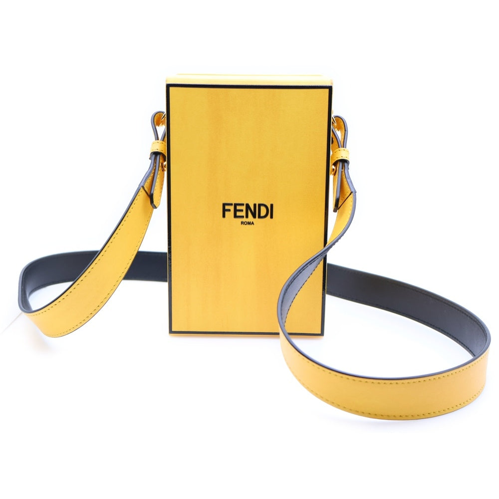 FENDI(フェンディ) ロゴ ボックス レザーショルダーバッグ