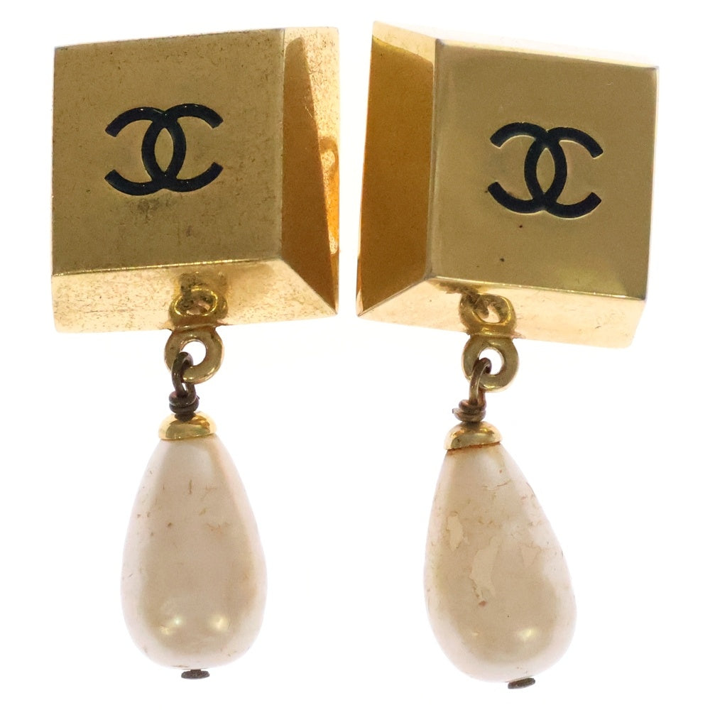 CHANEL(シャネル) ココマーク スクエアブロックフェイクパール付イヤリング ゴールド レディース