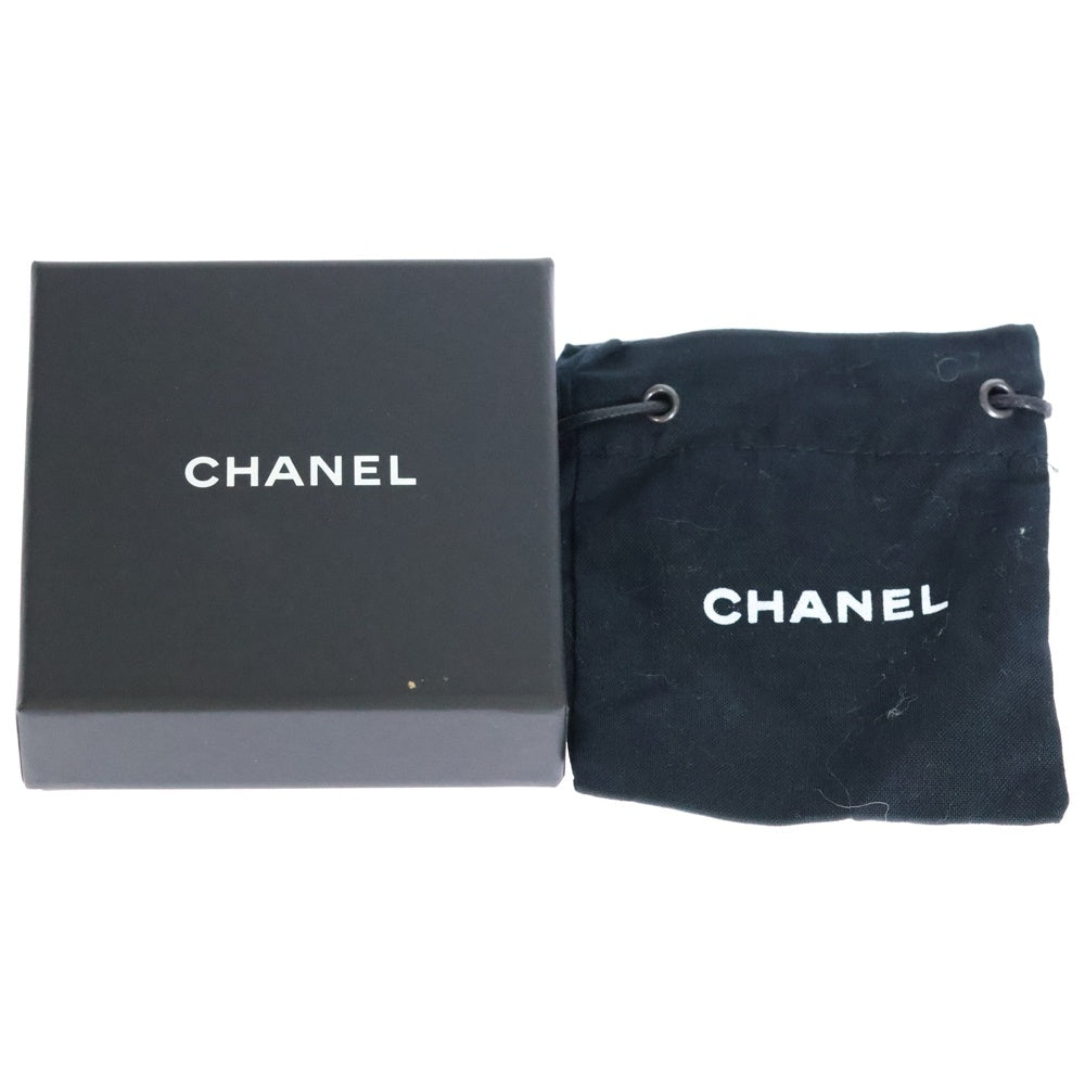 CHANEL(シャネル) ココマーク スクエアブロックフェイクパール付イヤリング ゴールド レディース