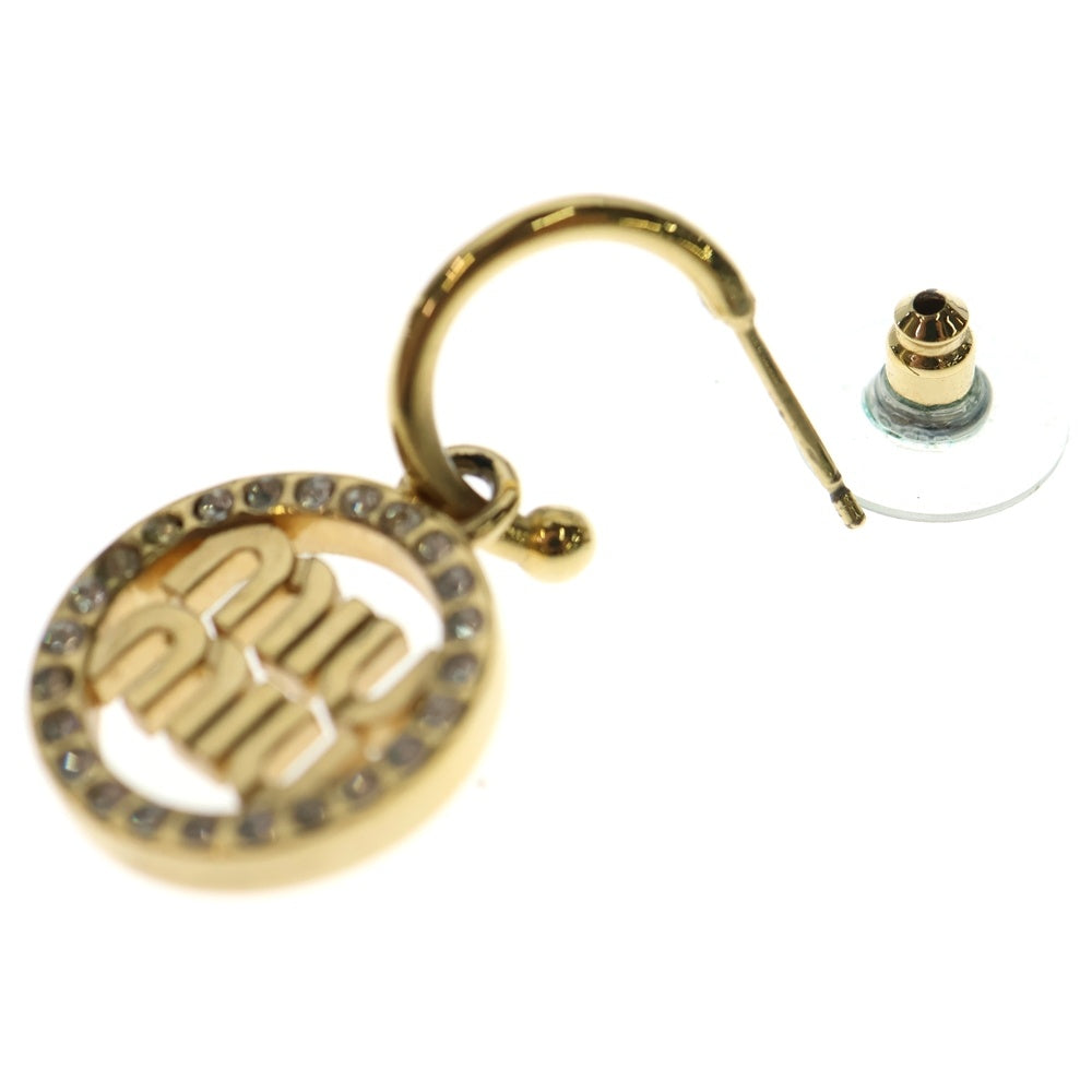 miumiu(ミュウミュウ) ロゴラインストーン ピアス フープ ゴールド メタル×クリスタル 5JO796