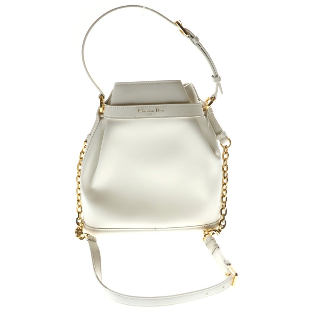 Christian Dior(クリスチャンディオール) CDロゴ ハンドバッグ チェーンバッグ 巾着ショルダーバッグ ミディアム ホワイト×ゴールド レザー M2271UBHA