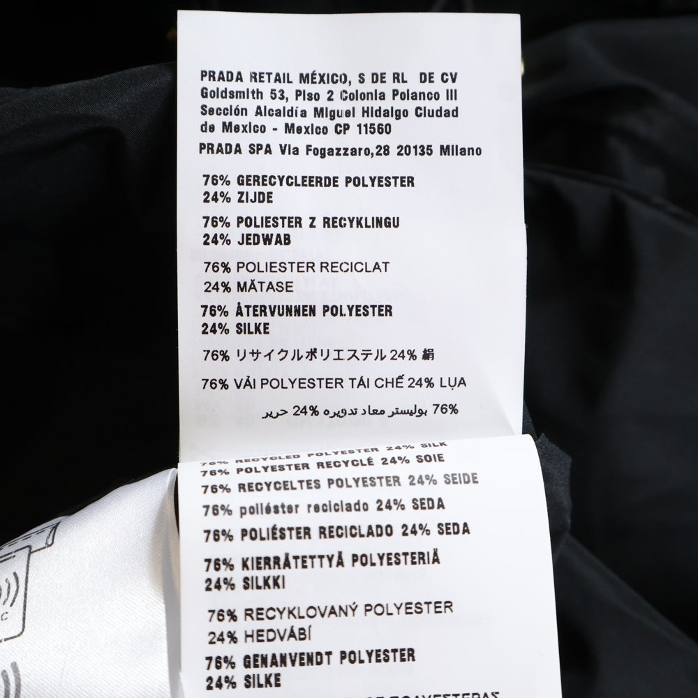 miumiu(ミュウミュウ) 23SS ラバーロゴプリント シルク混 ジップアップ クロップド ショート ジャケット ブラック レディース ML913