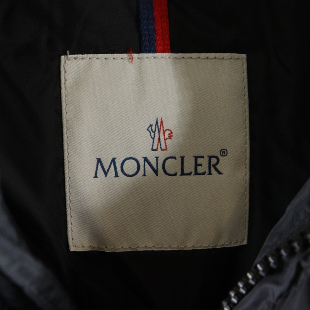 MONCLER(モンクレール) ALFRED アルフレッド ワッペンロゴ フーデッド ジップアップ ダウンジャケット ブラック 420914138385 53227