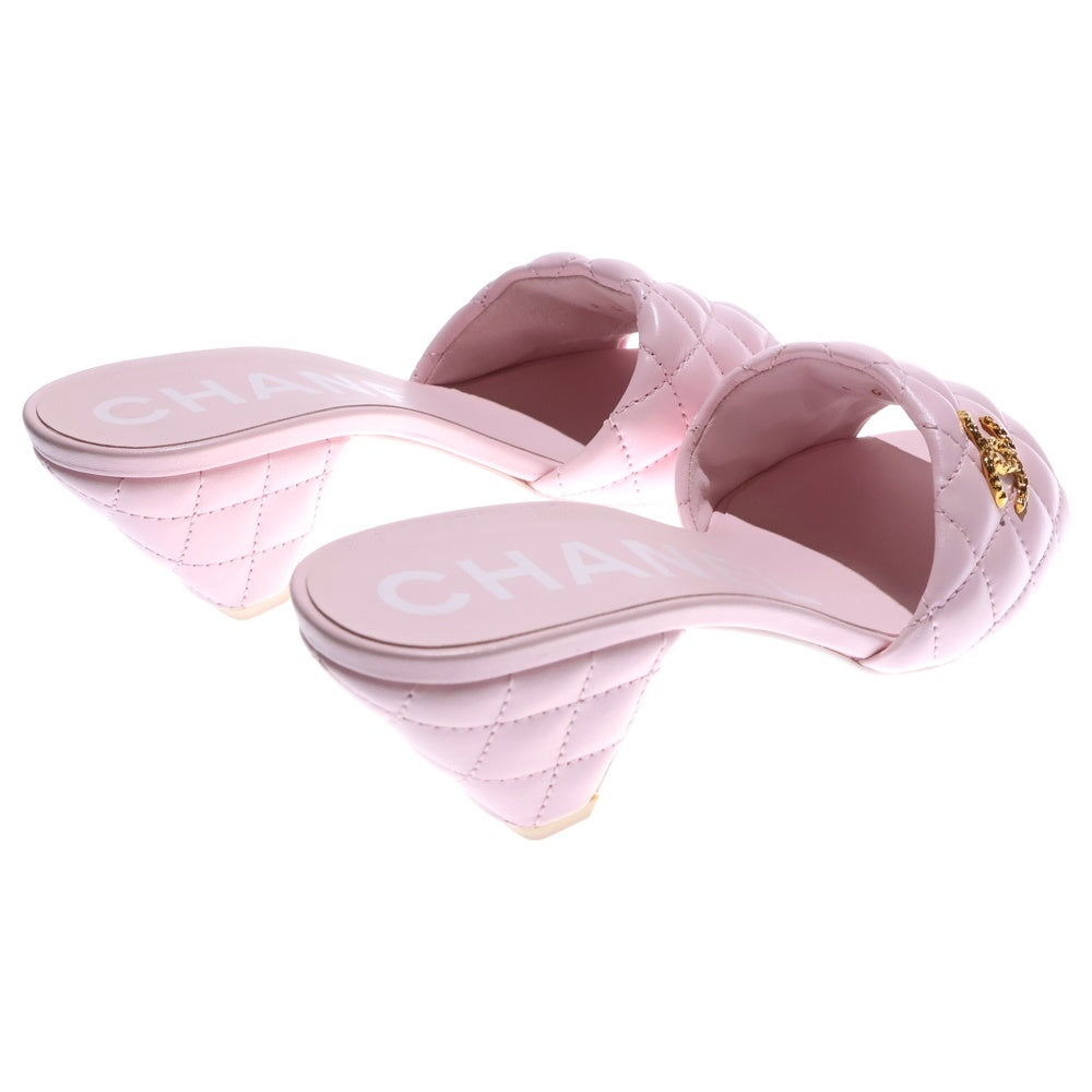 CHANEL(シャネル) マトラッセ ラムスキン レザー ココマーク ロゴプレート オープントゥ ヒール サンダル パンプス シューズ ピンク レディース G38820