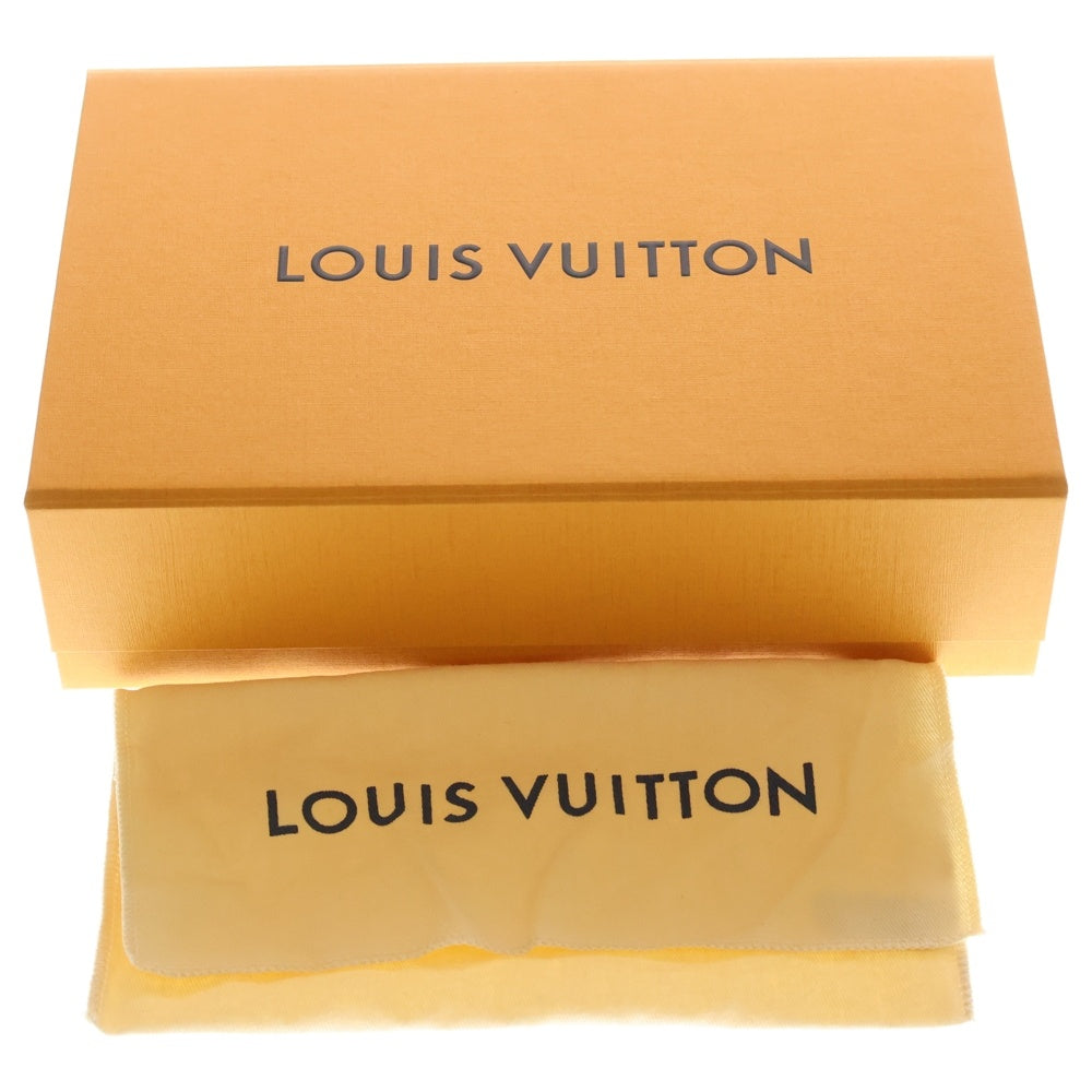 LOUIS VUITTON(ルイヴィトン) LV キュート モノグラム フラワーモチーフ ネコ マスコット バッグチャーム エアポッツケース 小物入れ ブラウン M01561 ゴールド金具 レディース