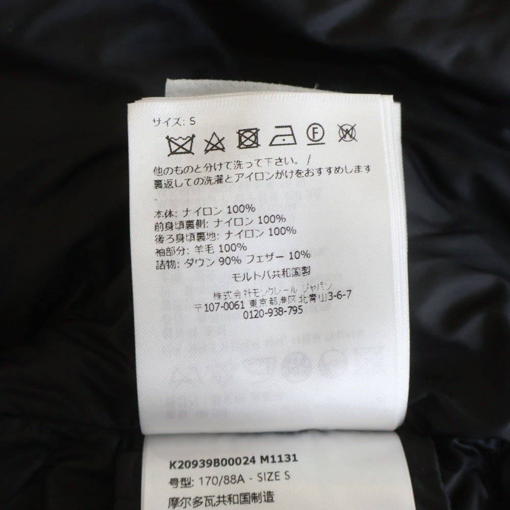 MONCLER(モンクレール) 25AW ワッペンロゴ ニット切り替え ダウンジャケット ブラック K20939B00024 M1131 レディース