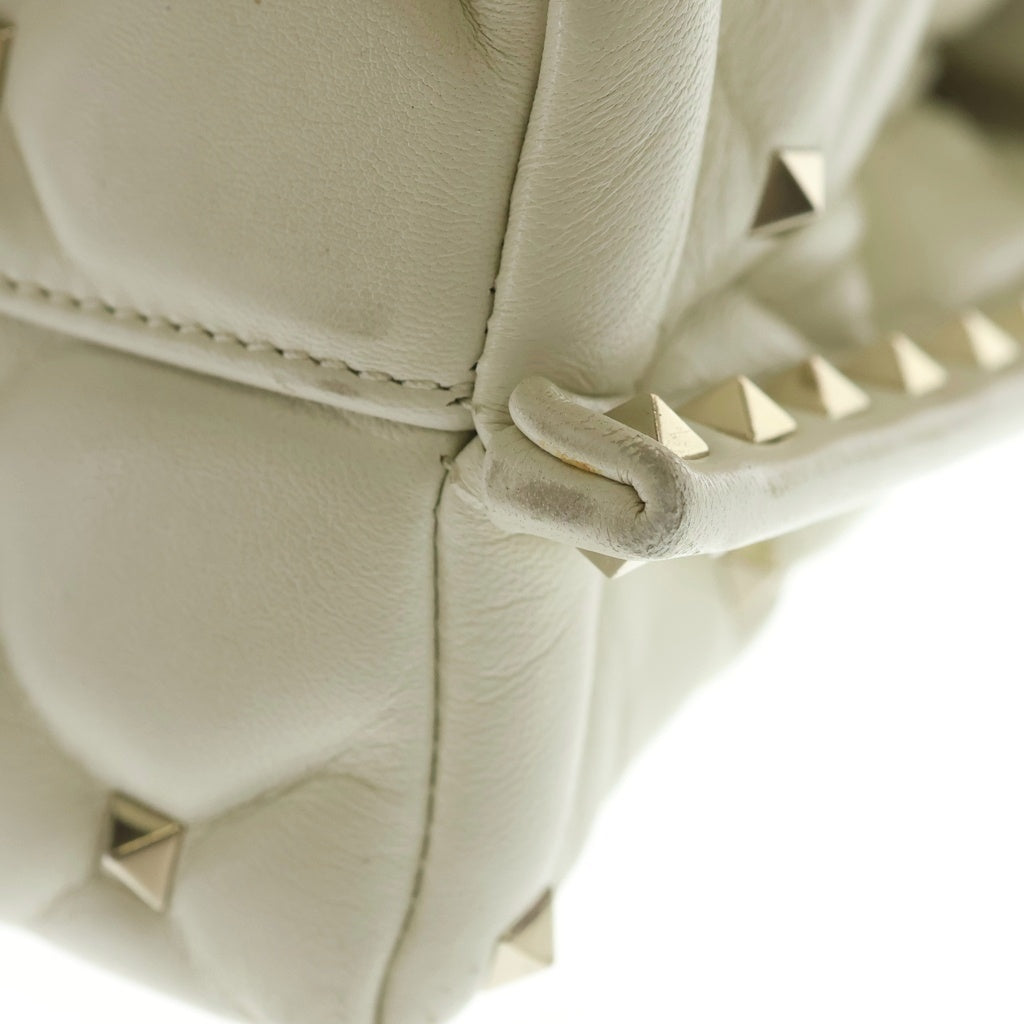 VALENTINO(ヴァレンティノ) キャンディスタッズ キルティング ショルダーバッグ 2WAY アイボリー レザー RW2B55NAP ゴールド金具 レディース