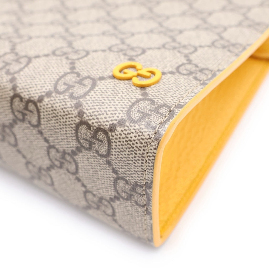 GUCCI(グッチ) GGスプリーム PVC レザー スモールポーチ クラッチバッグ セカンドバッグ バイカラー ベージュ/イエロー 768255