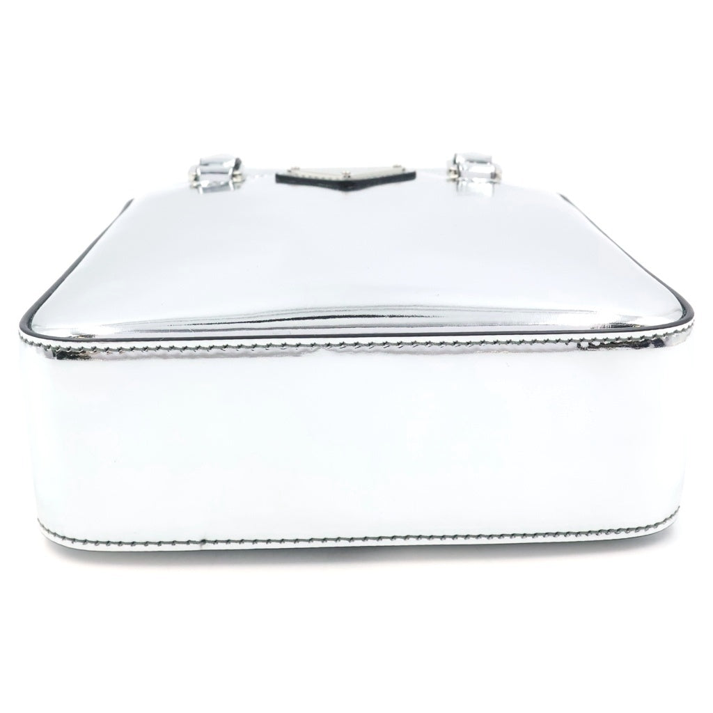 PRADA(プラダ) トライアングルロゴ 2WAYハンドバッグ ショルダーバッグ シルバー パテントレザー 1BA331 シルバー金具 レディース