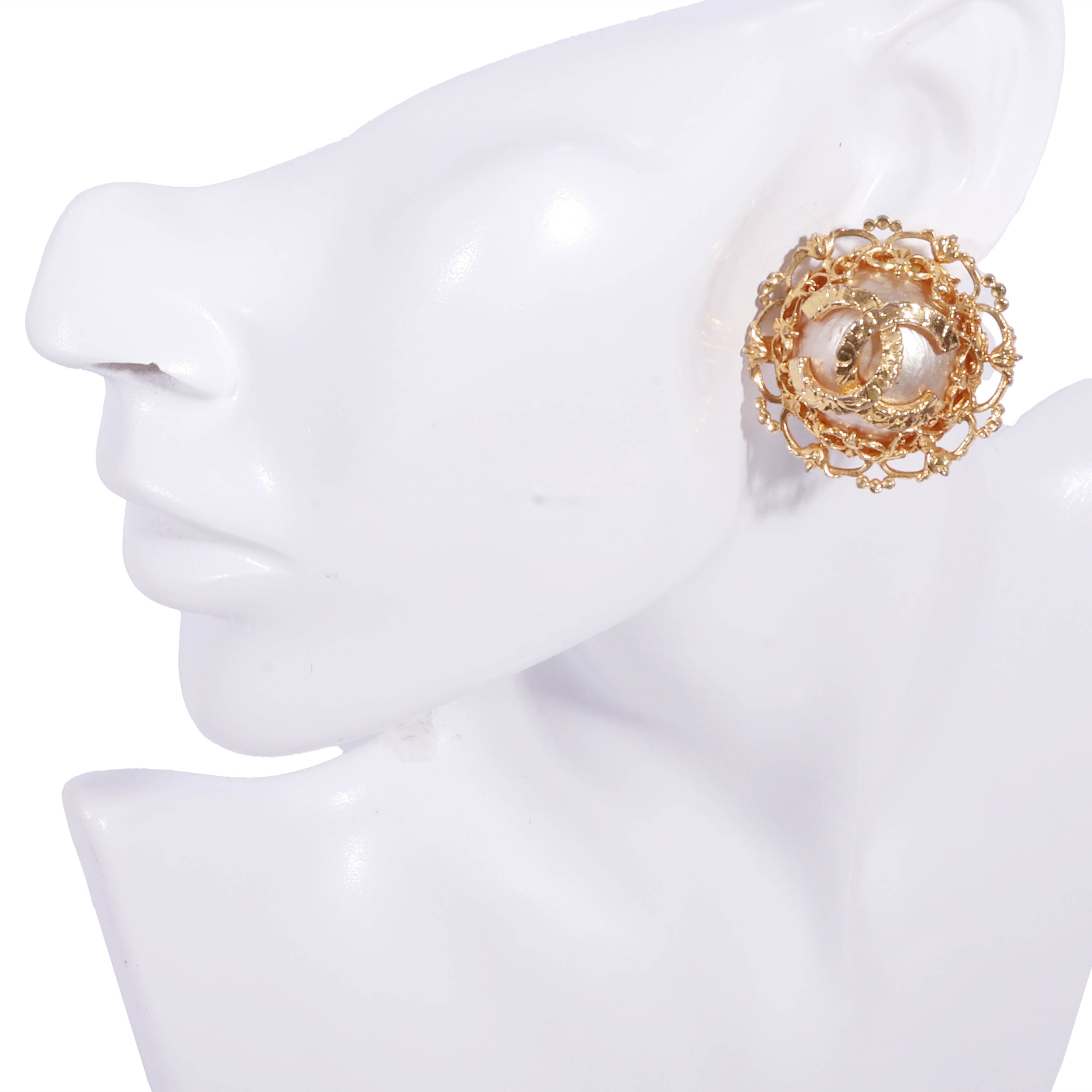 CHANEL(シャネル) ココマーク フェイクパール イヤリング GP 26 アクセサリー ヴィンテージ