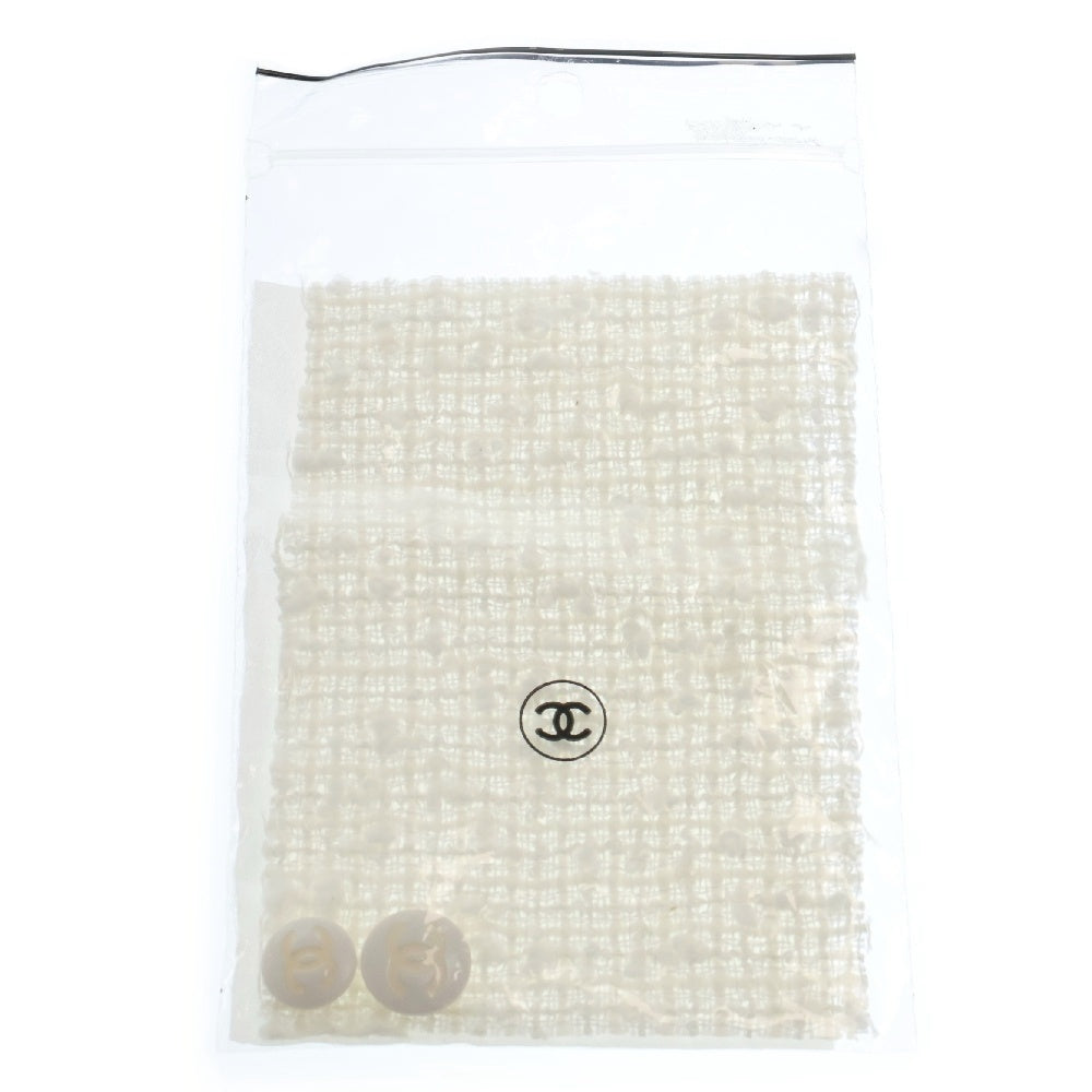 CHANEL(シャネル) ココマーク ツイード ノーカラージャケット アイボリー コットン 38 P22758 04C ココボタン レディース