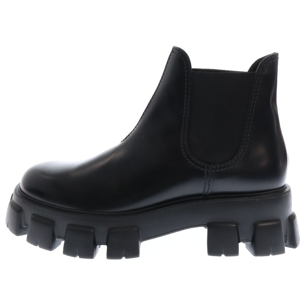 PRADA(プラダ) モノリス ブラッシュドレザー チェルシー サイドゴアブーツ ブラック 2TE174