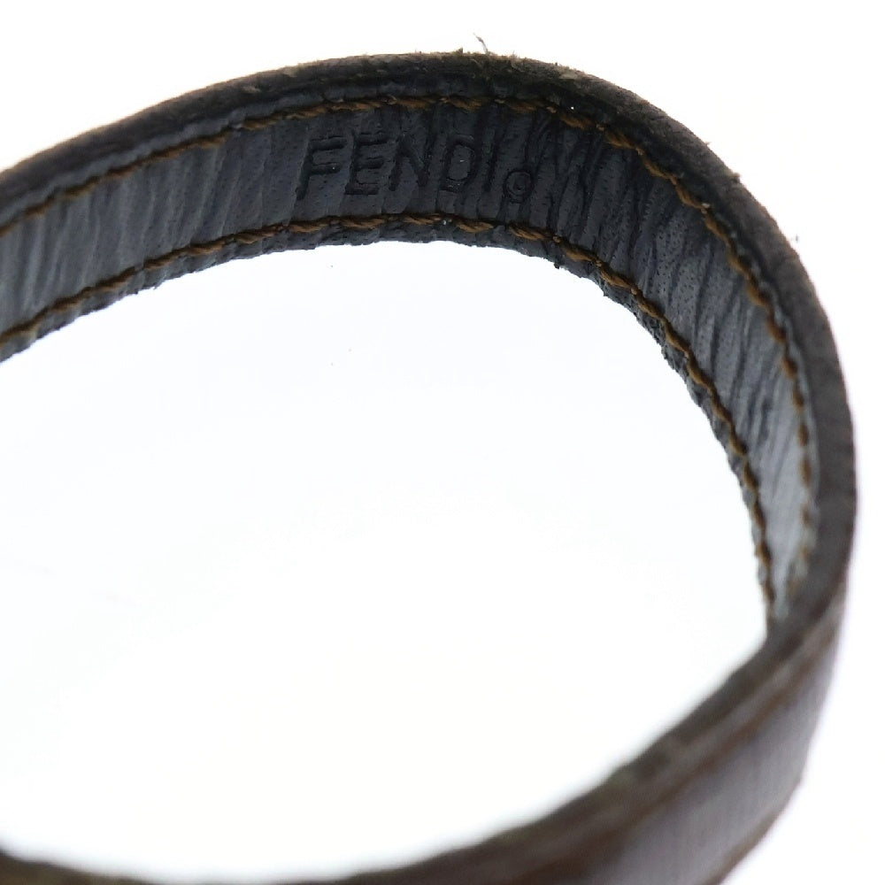 FENDI(フェンディ) フェンディロゴ レザーブレスレット 型押しレザー ブラウン×ゴールド GP アクセサリー
