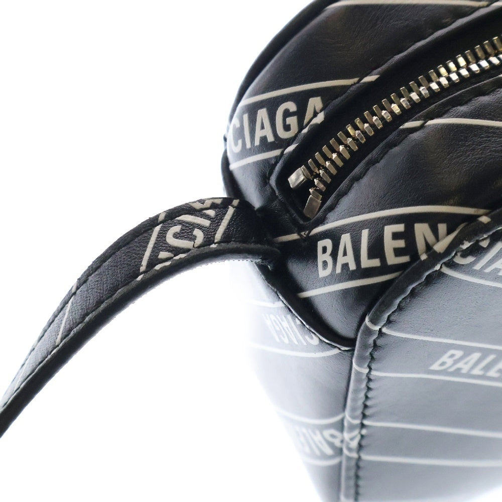 BALENCIAGA(バレンシアガ) エブリディ カメラバック XS ブラック レザー ショルダーバッグ 552372